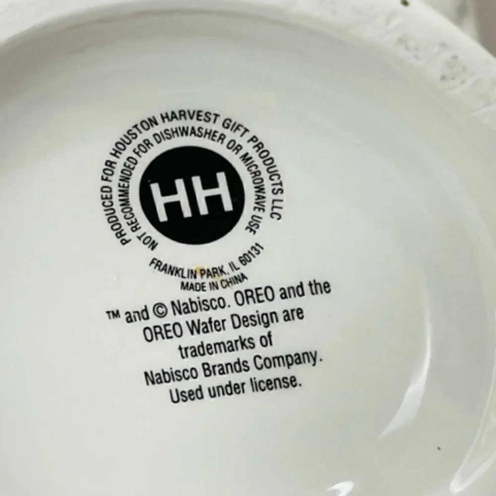 2 Oreo Cookie Milkshake Ceramic Glasses with Recipe by Houston Harvest 6.75